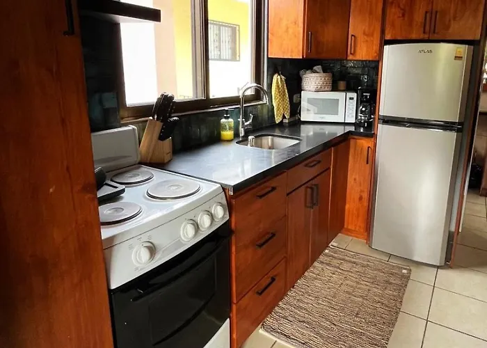Premium 1bed1bath Mins Walk To Coco