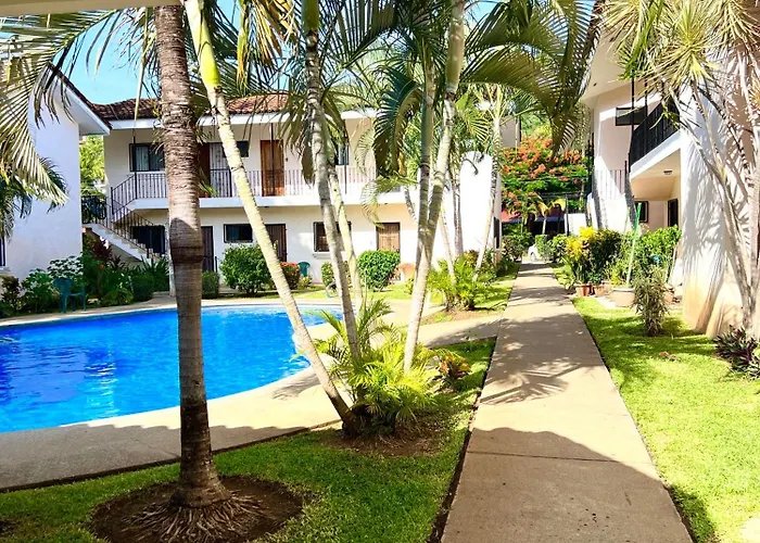 Premium 1bed1bath Mins Walk To Сasa de vacaciones Coco