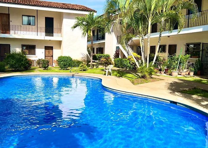 Premium 1bed1bath Mins Walk To Coco
